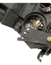 FAROL ESQUERDO RENAULT SANDERO RS 2015 USADO C/DETALHE