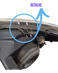 FAROL DIREITO CHEVROLET CELTA 2009 USADO DETALHE