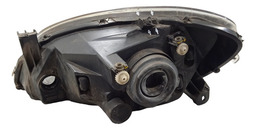 FAROL DIREITO CHEVROLET CELTA 2009 USADO DETALHE