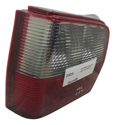 LANTERNA TRASEIRA LE FIAT UNO 2006 USADA