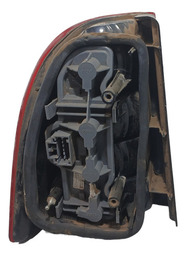 LANTERNA TRASEIRA LD FIAT STRADA 2008 USADA