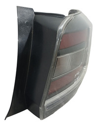 LANTERNA TRASEIRA LD RENAULT SANDERO 2015 USADA