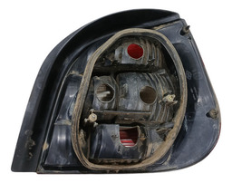 LANTERNA TRASEIRA LE RENAULT SCENIC 2006 USADA