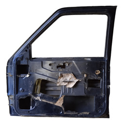 PORTA DIANTEIRA DIREITA S10/BLAZER 1995/2011 COM DETALHE