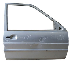 Porta Dianteira Direita Santana 2001 A 2006 Com Detalhe