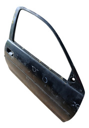 PORTA DIANTEIRA DIREITA CORSA 1996 A 1999 COM DETALHE