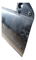 PORTA DIANTEIRA DIREITA CORSA 1996 A 1999 COM DETALHE