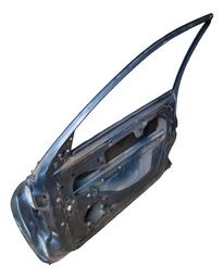 PORTA DIANTEIRA DIREITA RENAULT LAGUNA 1995 (COM DETALHE)