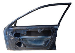 PORTA DIANTEIRA DIREITA RENAULT LAGUNA 1995 (COM DETALHE)