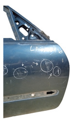 PORTA DIANTEIRA DIREITA RENAULT LAGUNA 1995 (COM DETALHE)