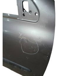 PORTA DIANTEIRA DIREITA RENAULT CLIO 2002/2005 COM DETALHE