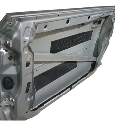 PORTA DIANTEIRA DIREITA AUDI A3 1998 A 2002 COM DETALHE