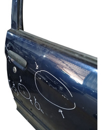 PORTA DIANTEIRA DIREITA CITROEN PICASSO 01/07 COM DETALHE