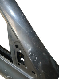 PORTA DIANTEIRA DIREITA CLIO SEDAN 2005 A 2007 COM DETALHE