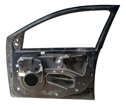 PORTA DIANTEIRA DIREITA FORD FIESTA 03/12 (COM DETALHE)