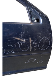 PORTA DIANTEIRA DIREITA VW BORA 98/13 (COM DETALHE)