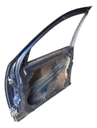 PORTA DIANTEIRA DIREITA VW BORA 98/13 (COM DETALHE)