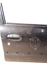 PORTA DIANTEIRA DIREITA RENAULT CLIO 00/12 (COM DETALHE)