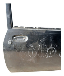 PORTA DIANTEIRA DIREITA FIESTA 96/02 (COM DETALHE)