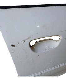 PORTA DIANTEIRA DIREITA AUDI A3 1998 A 2006 COM DETALHE