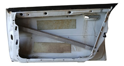 PORTA DIANTEIRA DIREITA AUDI A3 1998 A 2006 COM DETALHE