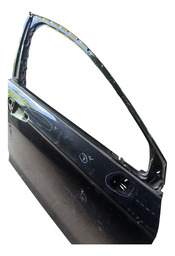 PORTA DIANTEIRA DIREITA FORD FUSION 2015 COM DETALHE