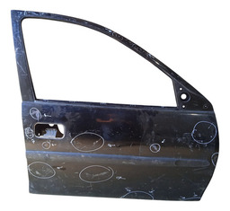 Porta Dianteira Direita Corsa 05/10 (com Detalhe)
