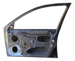 PORTA DIANTEIRA DIREITA CORSA 05/10 (COM DETALHE)