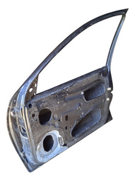 PORTA DIANTEIRA DIREITA CORSA 05/10 (COM DETALHE)