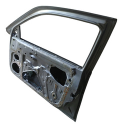 PORTA DIANTEIRA DIREITA VECTRA 1997 A 2005 COM DETALHE