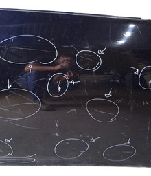 PORTA DIANTEIRA DIREITA COROLLA 09/14 (COM DETALHE)