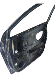 PORTA DIANTEIRA DIREITA CAPTIVA 2009 A 2017 COM DETALHE