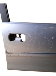 PORTA DIANTEIRA DIREITA CORSA CLASSIC 06/09 (COM DETALHE)