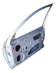 PORTA DIANTEIRA DIREITA CORSA CLASSIC 06/09 (COM DETALHE)
