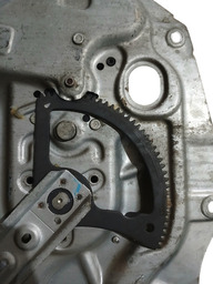 MÁQUINA DE VIDRO PORTA DIANTEIRA DIREITA CERATO 09/10