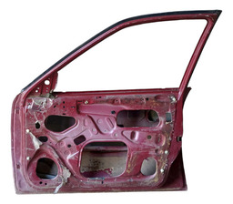 PORTA DIANTEIRA DIREITA ASTRA 1993 A 1997 COM DETALHE