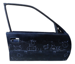 PORTA DIANTEIRA DIREITA OMEGA 1992/1997 COM DETALHE