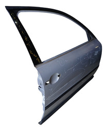 PORTA DIANTEIRA DIREITA PASSAT ALEMÃO 1999/2003 COM DETALHE