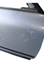PORTA DIANTEIRA DIREITA PASSAT ALEMÃO 1999/2003 COM DETALHE