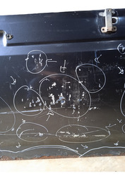 PORTA DIANTEIRA DIREITA F1000 1992/1998 (COM DETALHE)