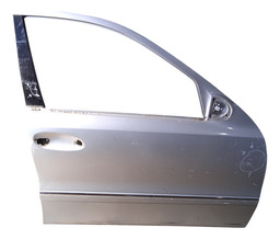 PORTA DIANTEIRA DIREITA MERCEDES E350 08/09 (COM DETALHE)