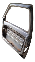 PORTA DIANTEIRA DIREITA SILVERADO 97/02 (COM DETALHE)