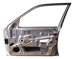 PORTA DIANTEIRA DIREITA MERCEDES C230 280 92/98 (DETALHES)