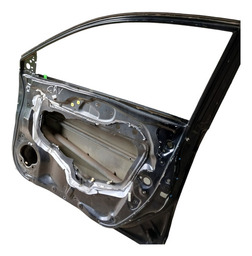 PORTA DIANTEIRA DIREITA CRV 2008 A 2010 COM DETALHE