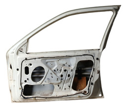 PORTA DIANTEIRA DIREITA FORD MONDEO 97/02 COM DETALHE