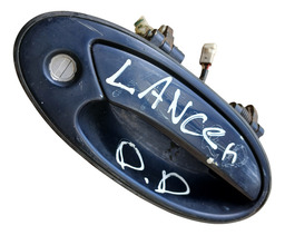 MAÇANETA EXTERNO PORTA DIANTEIRA DIREITA LANCER 1993/1996