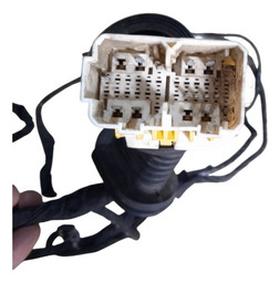 CHICOTE DA PORTA DIANTEIRA DIREITA CAPTIVA 08/12