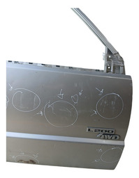 PORTA DIANTEIRA DIREITA L200 1995 A 2004