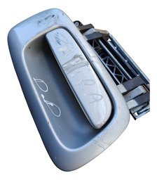 MAÇANETA EXTERNO PORTA DIANTEIRA DIREITA ZAFIRA 02/05