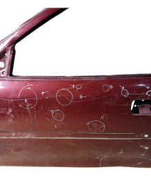 PORTA DIANTEIRA ESQUERDA VECTRA 1997 1999 A 2005